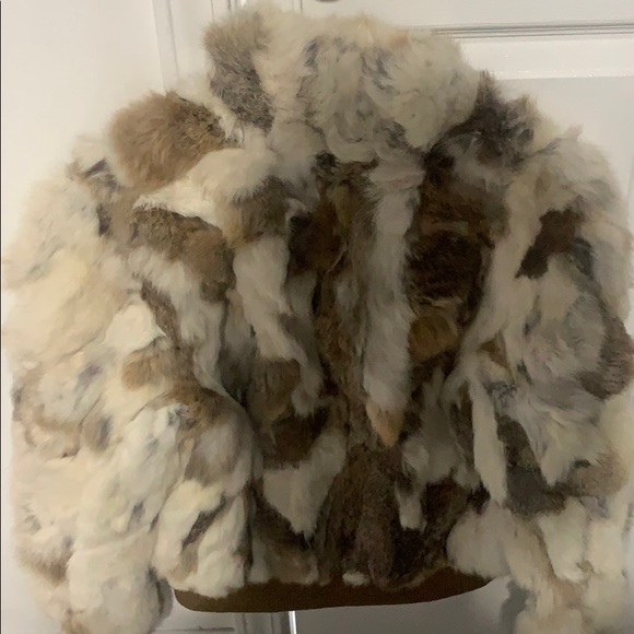 short waisted fur coat - Picture 2 of 2